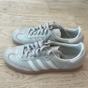 Womens Adidas Sambas - Size 8 - Color Aluminum OG